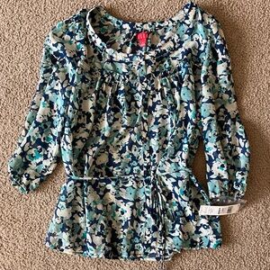 NWT Elle blouse, size XL, polyester with tie waist